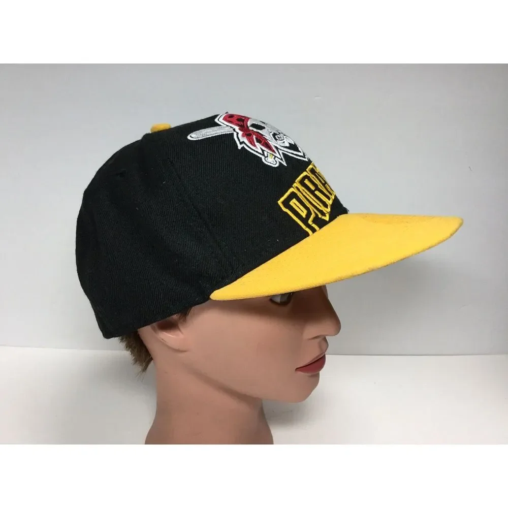 New Era 59Fifty Pittsburg Pirates Hat Black Yellow Spell Out Baseball Cap Sz 7.5